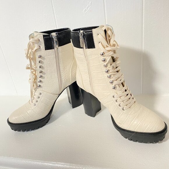 Vince Camuto Ermania Lace Up Combat Boots Platform sz 9M - Picture 3 of 12